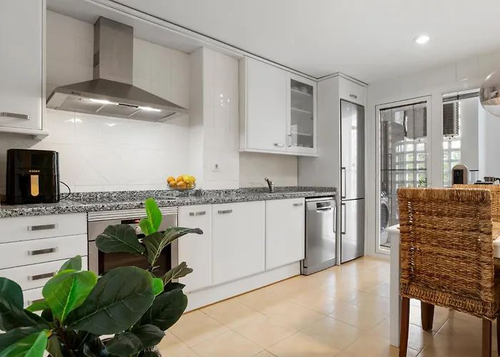 2 Bdr La Gavia * Marbella